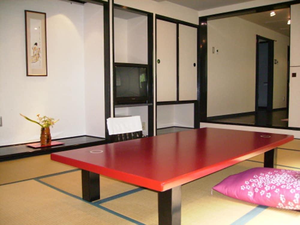 Shinki Hotel Shibukawa Luaran gambar